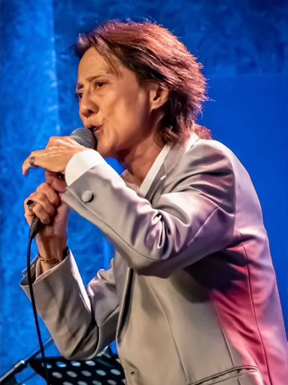 総合芸能プロダクション カロスエンターテイメント 4